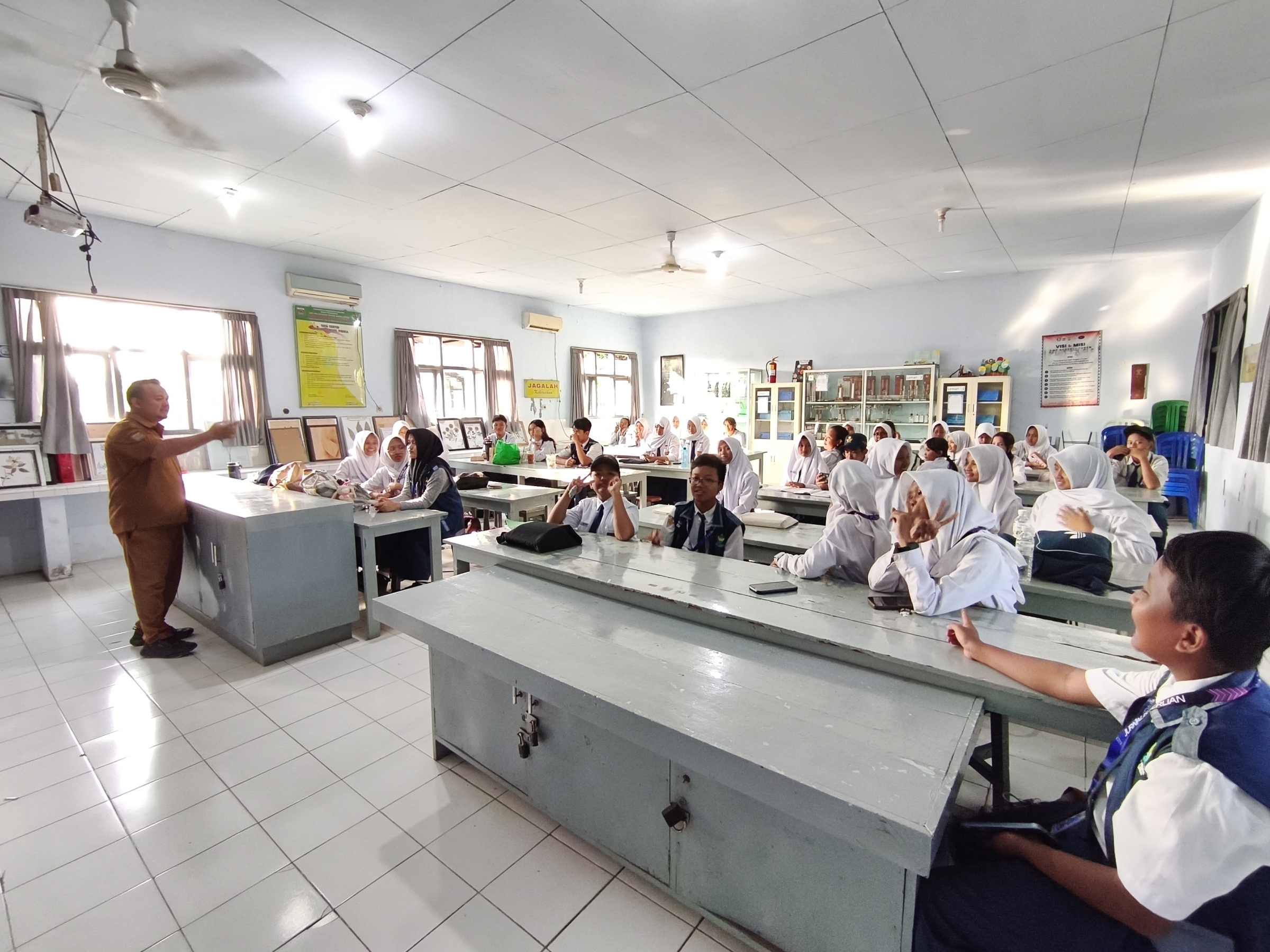 Kegiatan Rutin Jurnalistik