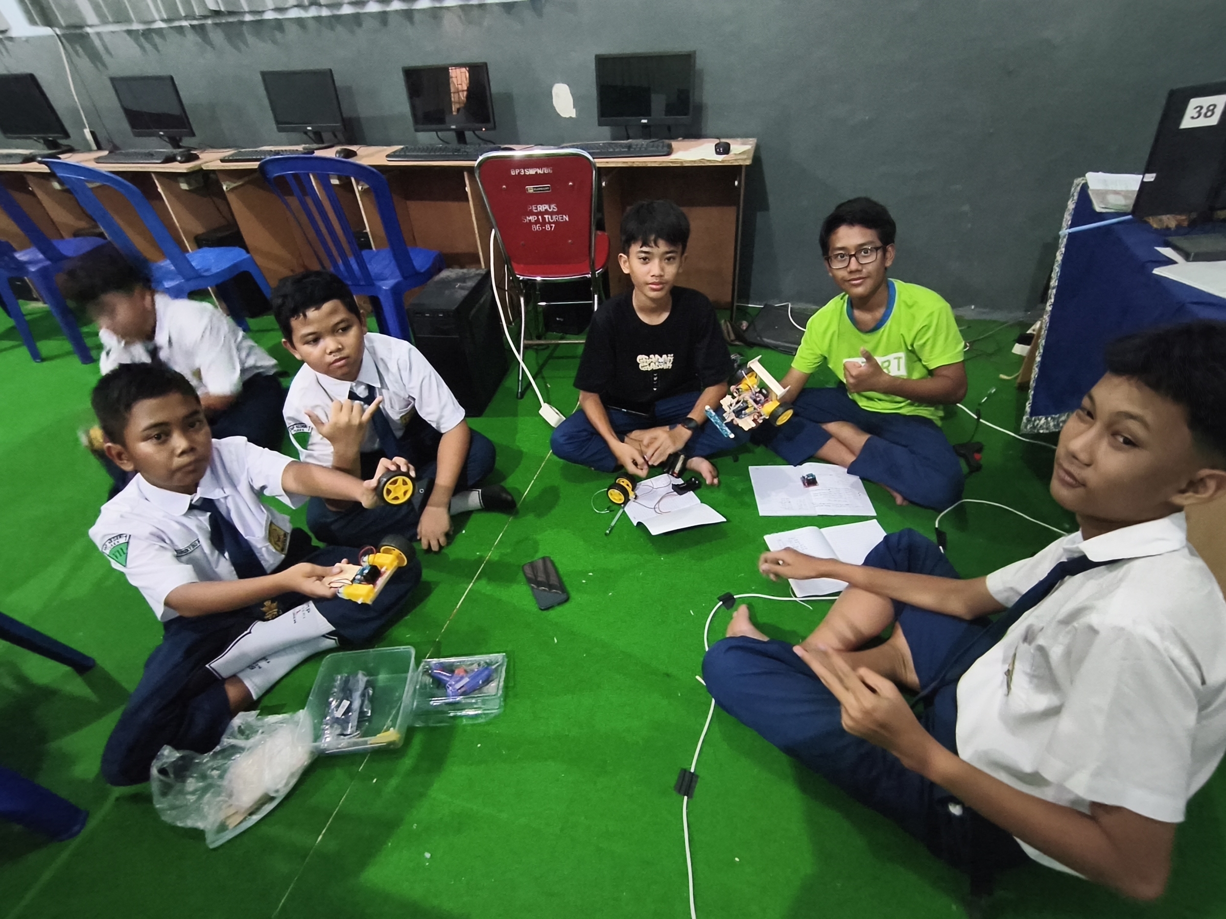 Kegiatan Rutin Robotic
