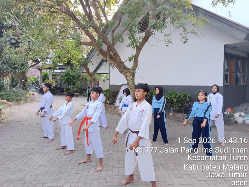 Kegiatan Rutin Karate