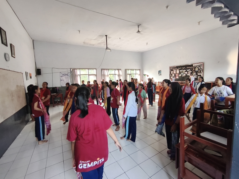 Kegiatan Rutin Extra Tari
