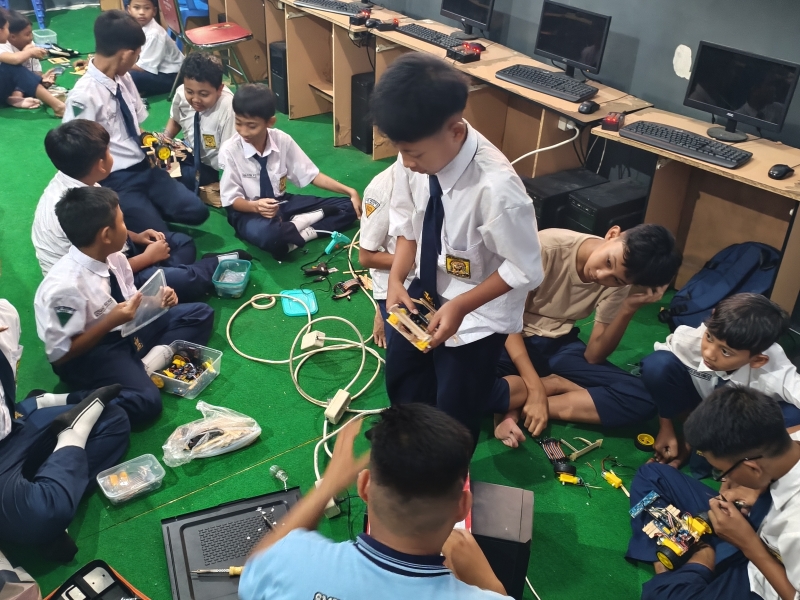 Kegiatan Rutin Robotic